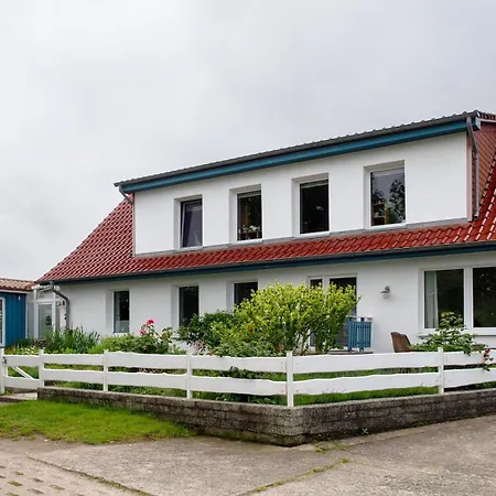 Prázdninový dům Moeve Aba 60 *